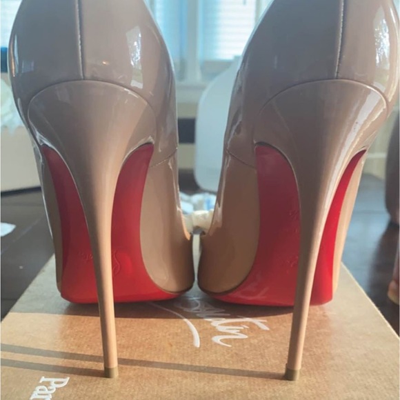 So Kate nude Christian Louboutin 38.5, GORGEOUS - Picture 2 of 6